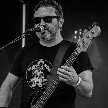 Pascal Pascal Seys - Bass